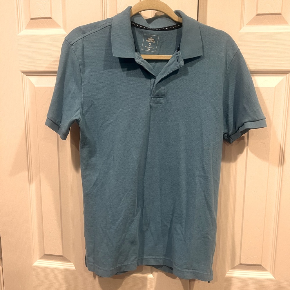 GAP brand mens polo